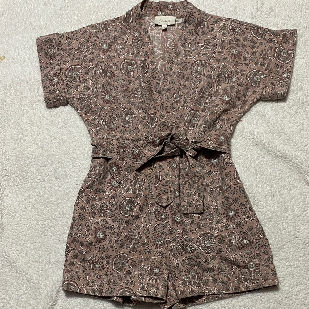 Cleobella romper women’s size M Plum & White floral Pattern ¥